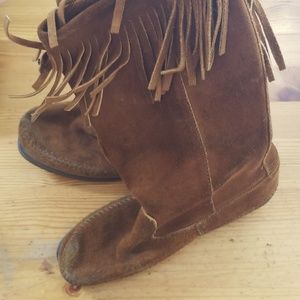 Minnetonka boots